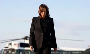 Cử tri Dân chủ giảm ở ba bang chiến trường