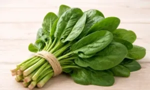 Vì sao phụ nữ nên ăn rau bina thường xuyên?